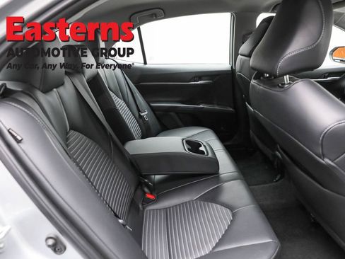 Used 2023 Toyota Camry SE FWD image 23