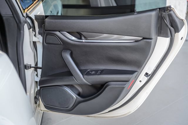Used 2018 Maserati Ghibli RWD image 50