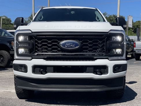 Used 2024 Ford F250 XLT w/ XLT Premium Package AWD/4WD image 7