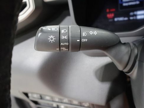 Used 2024 Toyota Tundra Limited w/ TRD Off-Road Package AWD/4WD image 33
