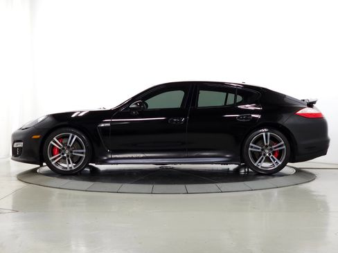 Used 2013 Porsche Panamera GTS image 3