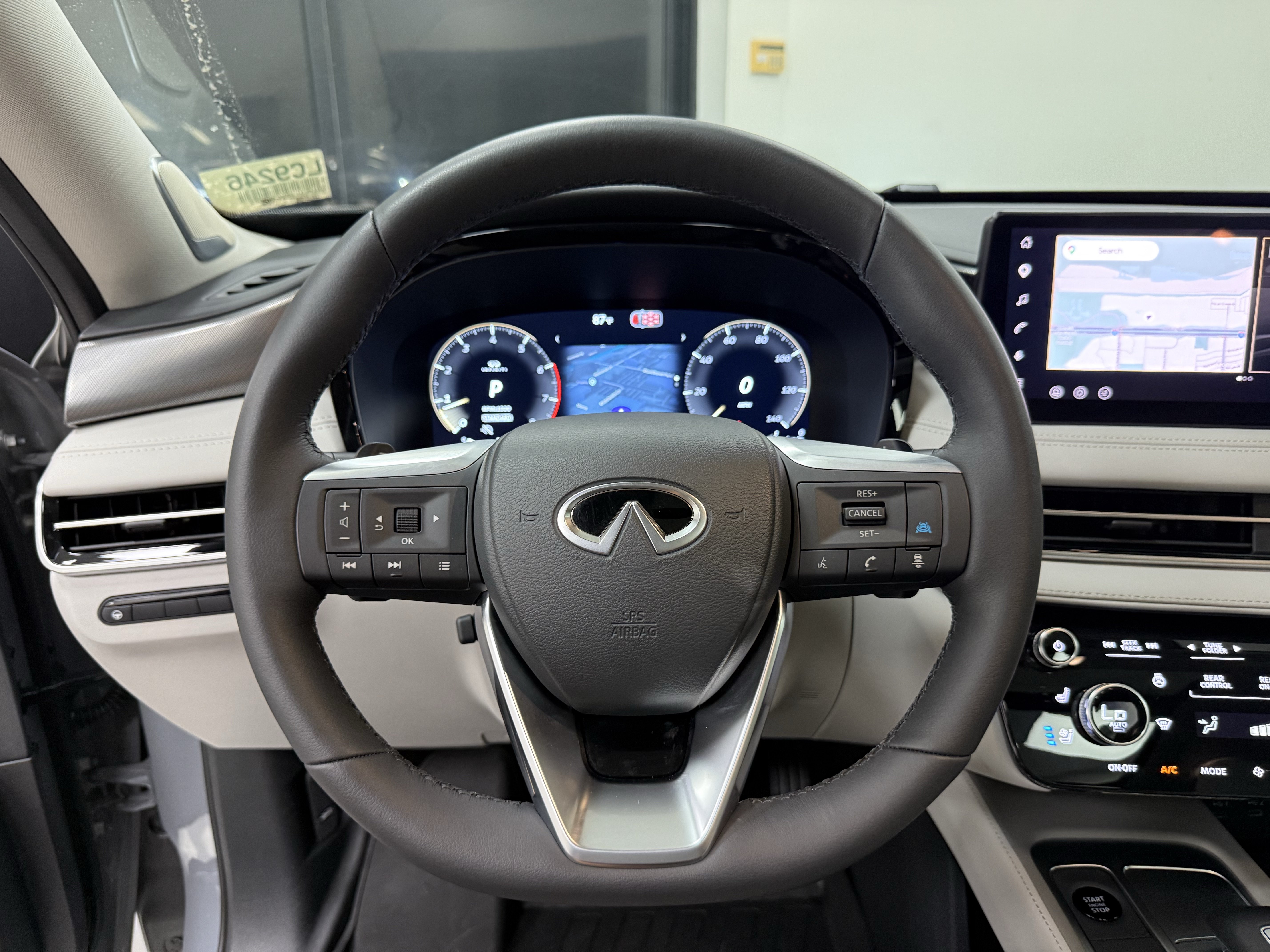 Certified 2027 INFINITI QX60 Luxe w/ Cargo Package FWD image 19