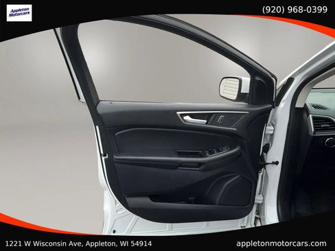 Used 2020 Ford Edge SEL FWD image 30
