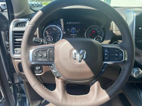 Used 2025 RAM 1500 Laramie image 8