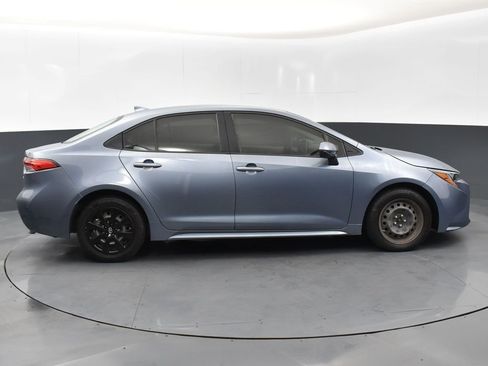 Used 2021 Toyota Corolla LE image 8