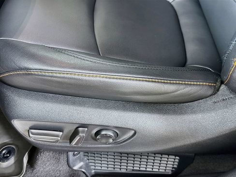 Certified 2021 Toyota Sienna XSE w/ XSE Plus Package FWD image 21