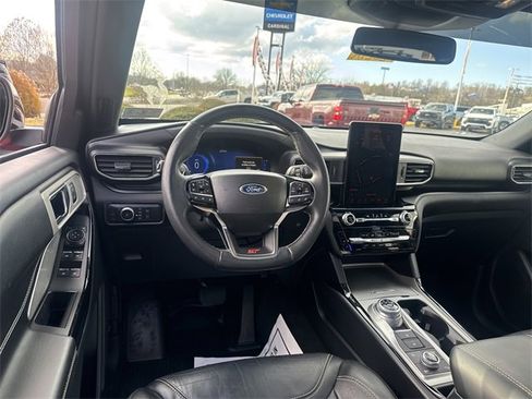 Used 2021 Ford Explorer ST w/ Equipment Group 401A image 14