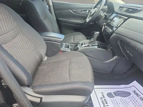 Used 2019 Nissan Rogue S w/ Special Edition Package AWD/4WD image 12