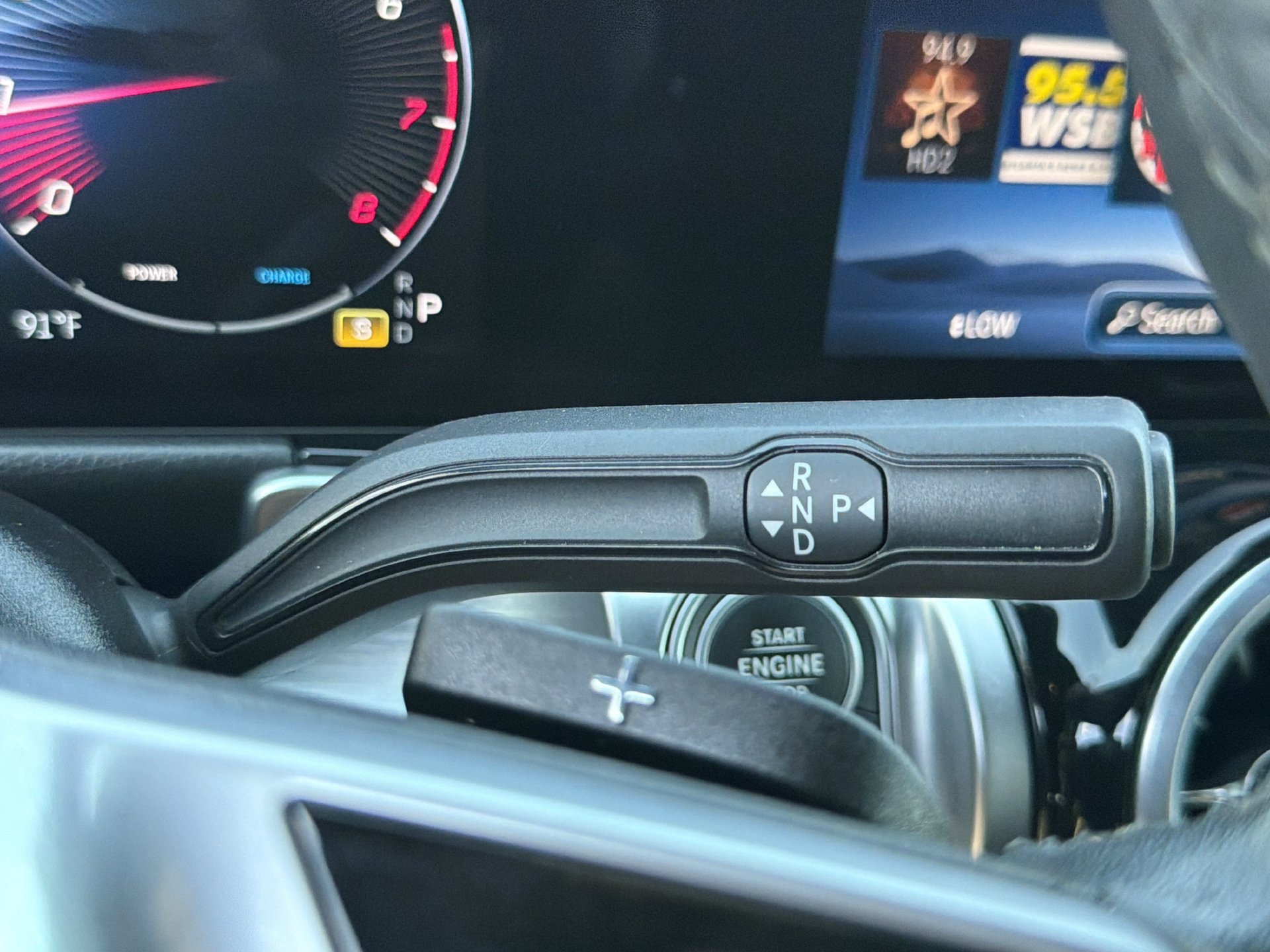 Used 2025 Mercedes-Benz GLB 250 image 14