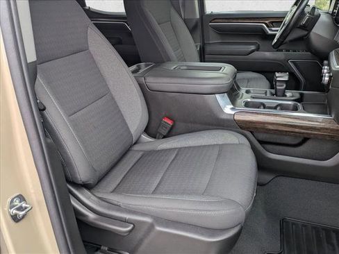 Used 2022 GMC Sierra 1500 Elevation image 21