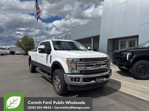 Used 2017 Ford F350 Lariat w/ Lariat Value Package image 1