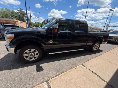 Used 2016 Ford F250 Lariat w/ Lariat Ultimate Package AWD/4WD image 4