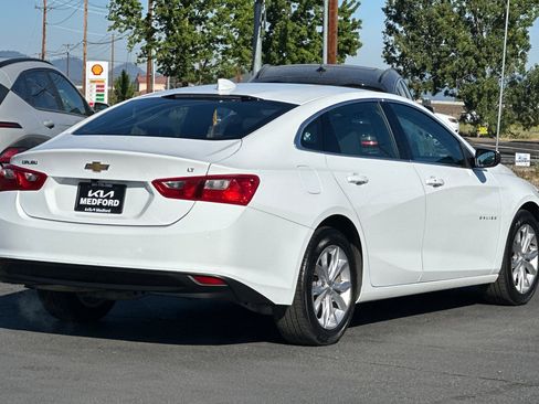 Used 2023 Chevrolet Malibu LT FWD image 4
