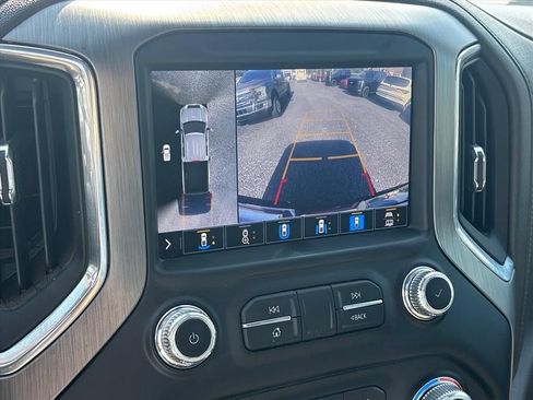 Used 2022 GMC Sierra 2500 Denali w/ Denali Ultimate Package AWD/4WD image 34