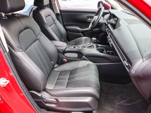 Certified 2025 Honda HR-V EX-L image 7