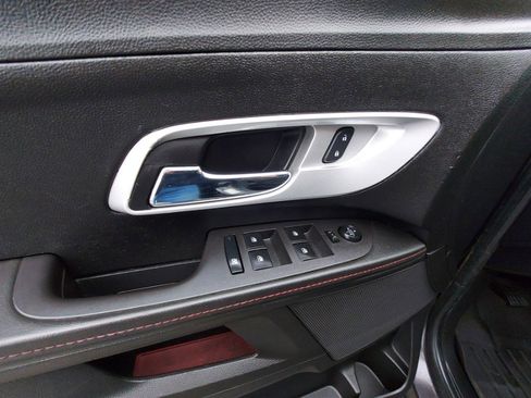 Used 2014 Chevrolet Equinox LT w/ Driver Convenience Package image 8