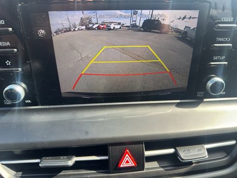 Used 2026 Kia Seltos LX image 24