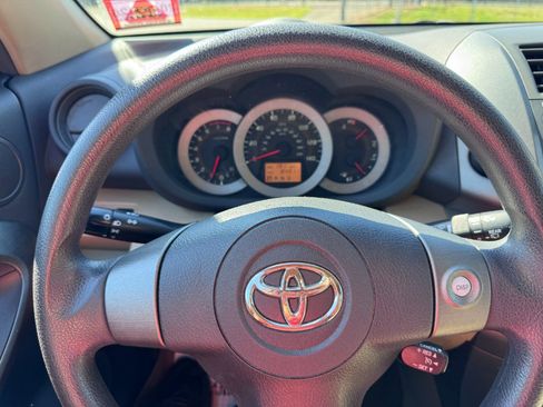 Used 2011 Toyota RAV4 4WD w/ 3rd Row image 19