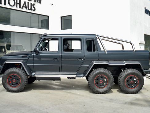 Used 2016 Mercedes-Benz G 63 AMG 4MATIC image 2