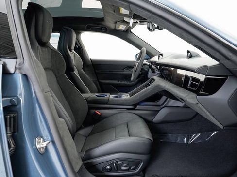 New 2025 Porsche Taycan GTS image 25
