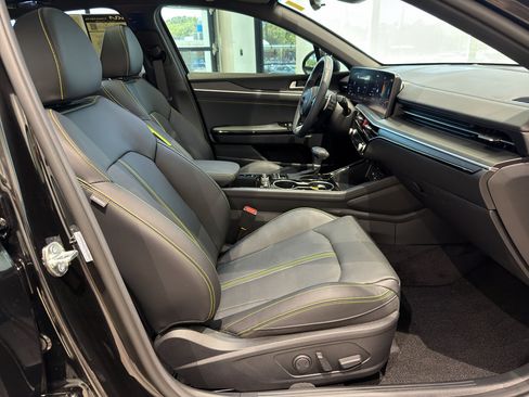 Certified 2026 Kia K5 GT w/ GT1 Package FWD image 24