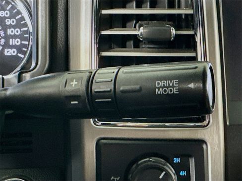 Used 2020 Ford F350 Platinum image 31