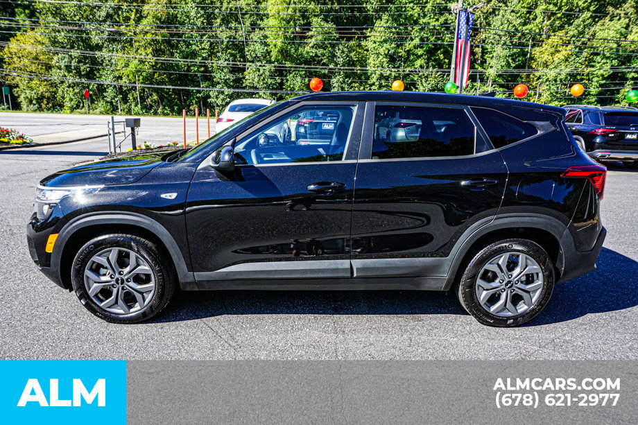 Used 2026 Kia Seltos LX FWD image 6