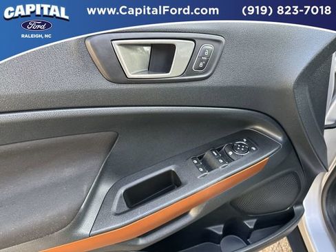 Certified 2021 Ford EcoSport SE w/ SE Convenience Package image 20