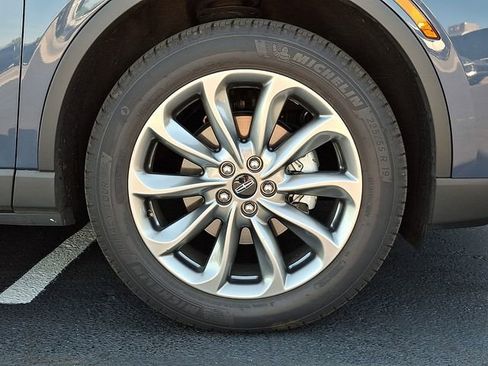Used 2022 Lincoln Corsair AWD w/ Premium Package image 12