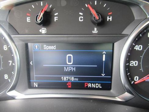 Used 2024 Chevrolet Equinox LT image 24