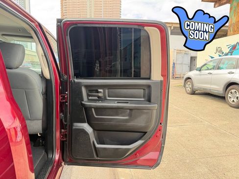 Used 2018 RAM 1500 Express w/ Express Value Package RWD image 12