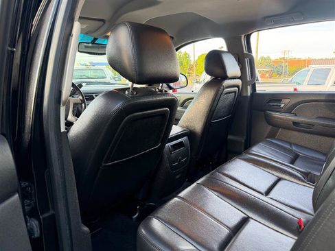 Used 2014 Chevrolet Silverado 2500 LTZ w/ LTZ Plus Package AWD/4WD image 21