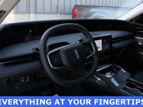 New 2026 Lincoln Nautilus Reserve AWD/4WD image 31