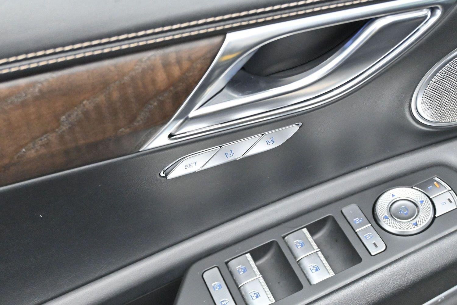 Used 2024 Genesis GV80 3.5T w/ Prestige Matte Package AWD/4WD image 11