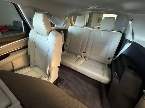 Certified 2017 Acura MDX SH-AWD w/ Technology Package image 25
