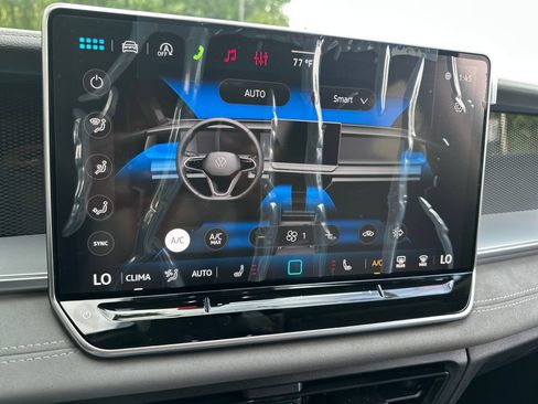 New 2026 Volkswagen Tiguan SE AWD/4WD image 16