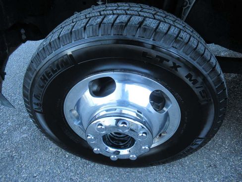 Used 2021 Ford F350 XL w/ STX Appearance Package image 9