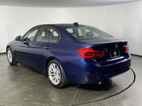 Used 2016 BMW 320i xDrive Sedan image 6