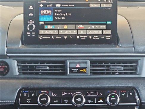 Used 2024 Honda Pilot Elite image 15