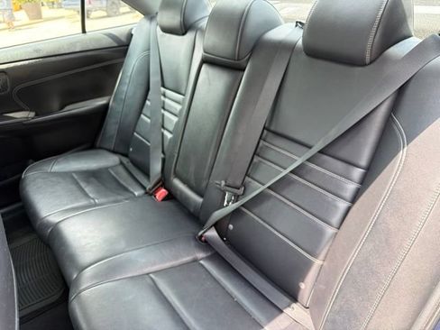 Used 2016 Toyota Camry XLE FWD image 19