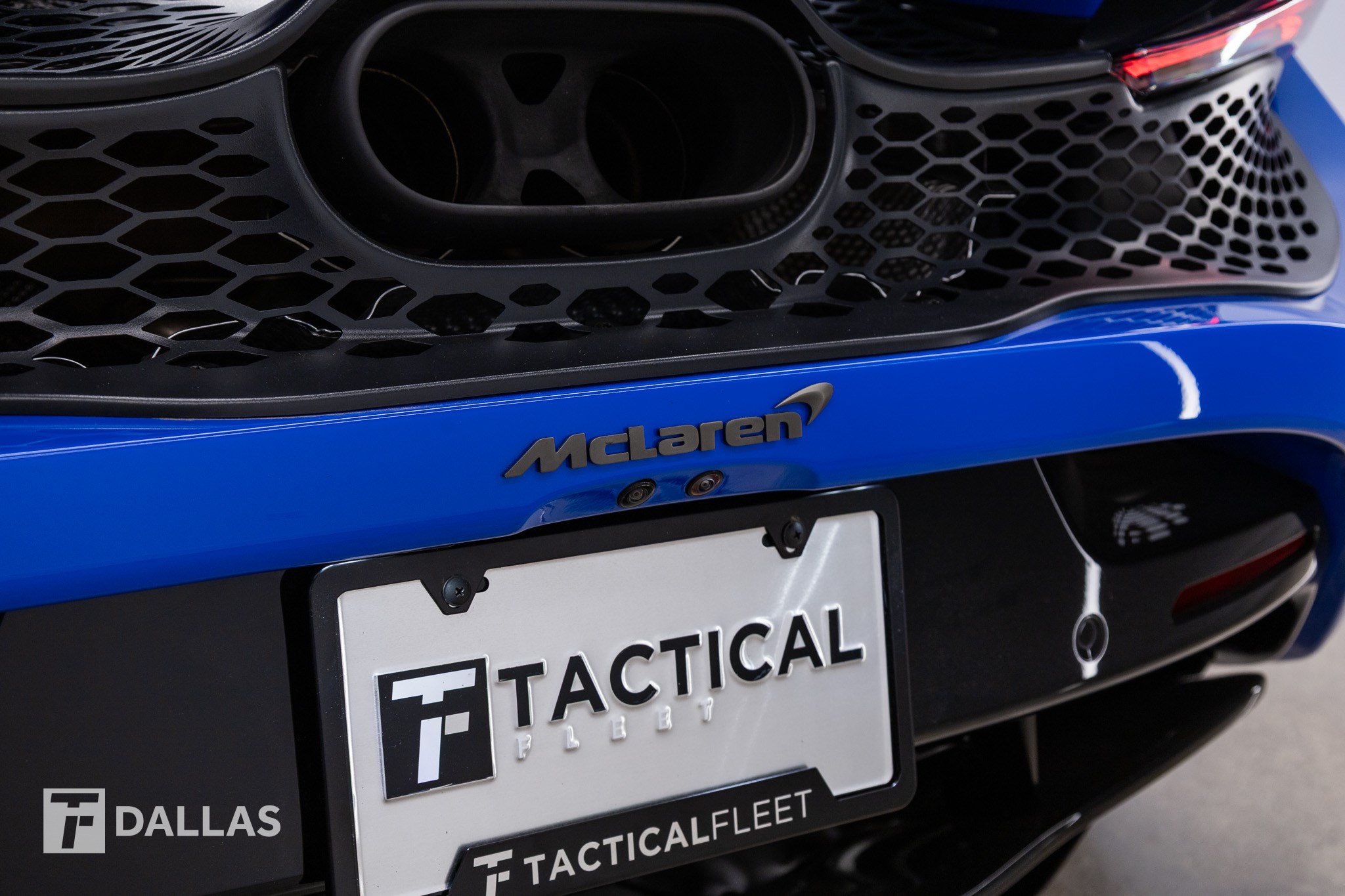 Used 2027 McLaren 750S Spider RWD image 10