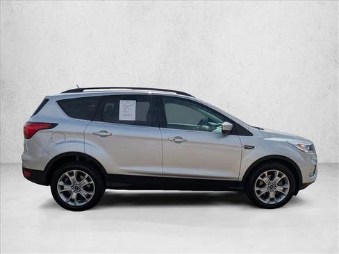 Used 2019 Ford Escape SEL AWD/4WD image 4