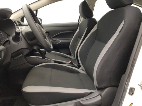 Used 2025 Nissan Versa S w/ Trunk Package FWD image 17