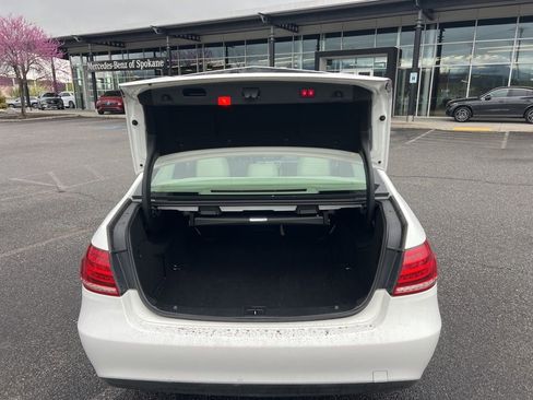 Used 2015 Mercedes-Benz E 350 4MATIC Sedan image 17