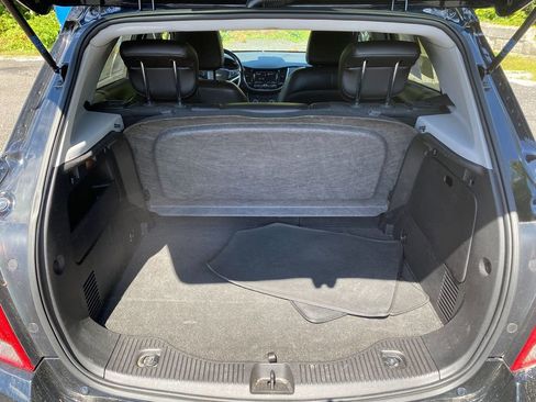 Used 2019 Chevrolet Trax LT w/ Driver Confidence Package image 24