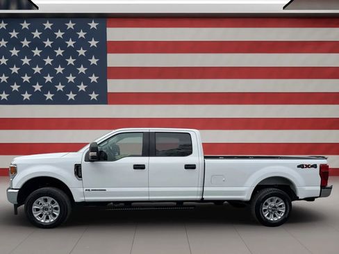 Used 2022 Ford F250 XLT image 3