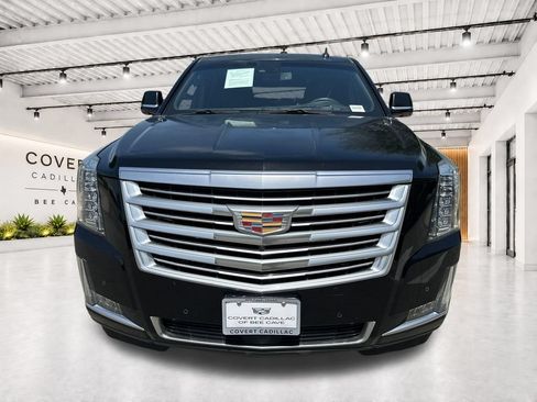 Used 2016 Cadillac Escalade ESV Platinum AWD/4WD image 3