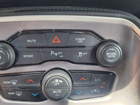Used 2022 Dodge Challenger GT w/ Blacktop Package RWD image 28