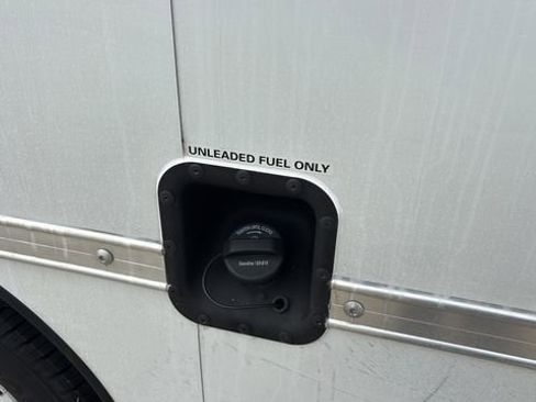 Used 2024 Ford E-350 and Econoline 350 Super Duty w/ Driver's Safety Package image 40