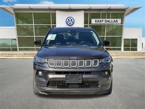 Used 2022 Jeep Compass Latitude w/ Convenience Group image 6